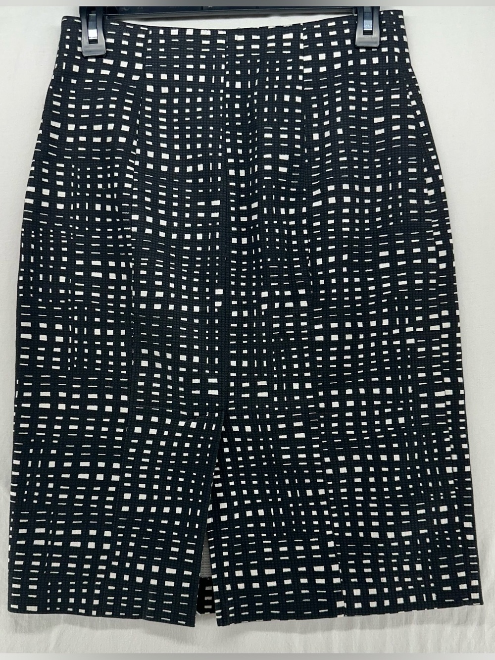 Theory Womens Straight Pencil Black White Hatch Grid Knee Length Skirt Size 4 - Picture 3 of 10